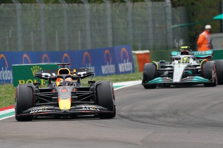 F1: Verstappen lapping Hamilton in Imola will make this season’s Netflix cut