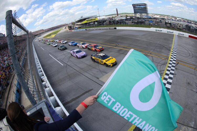 NASCAR: Talladega sees 100K crowd for NASCAR Cup race