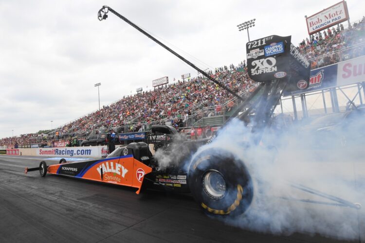 NHRA: Salinas, Hight, Enders, and Sampey outlast the rain in Norwalk