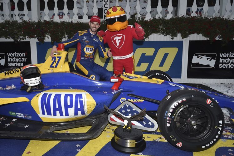 Rossi dominates to win Pocono 500