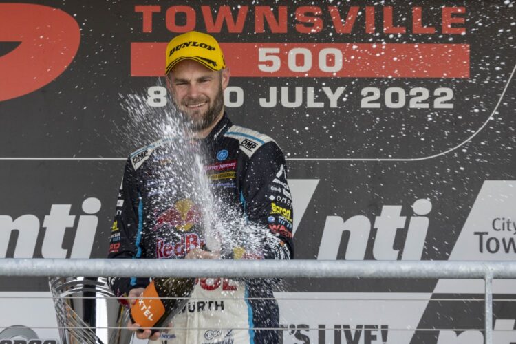 Supercars: Van Gisbergen makes late move to claim win in Townsville