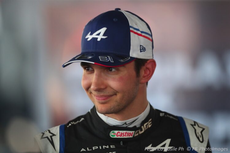 F1: One Alpine driver ‘completely dedicated’ to team