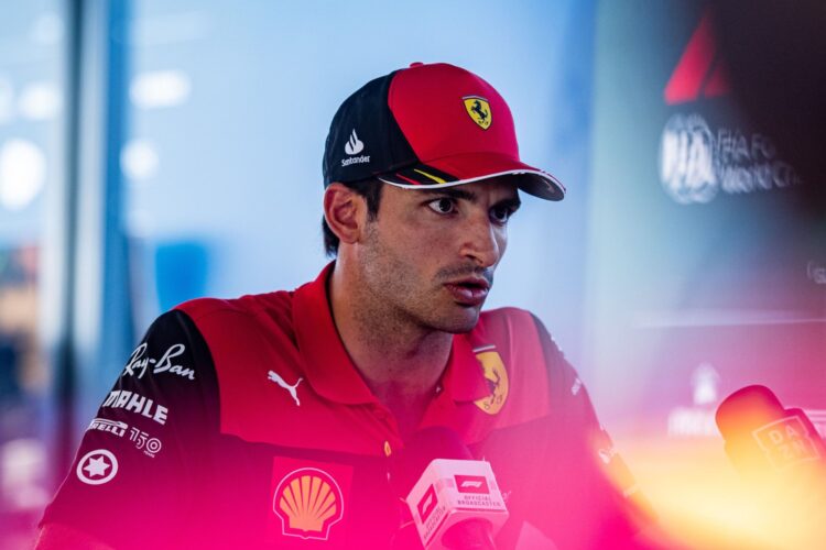 F1: Sainz Jr. still charging for number 1 status at Ferrari