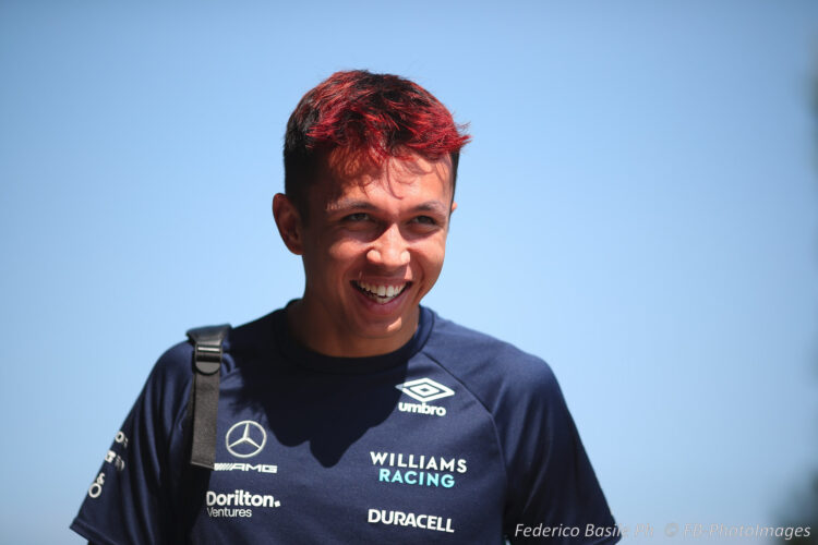 F1: Williams re-signs Albon for multiple years