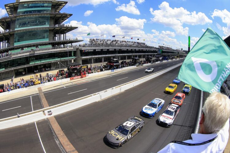 TV News: IndyCar-NASCAR crossover weekend sees bump in TV ratings