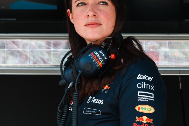 Rumor: Red Bull poaches another Mercedes man, will Ferrari poach Hannah?  (Update)