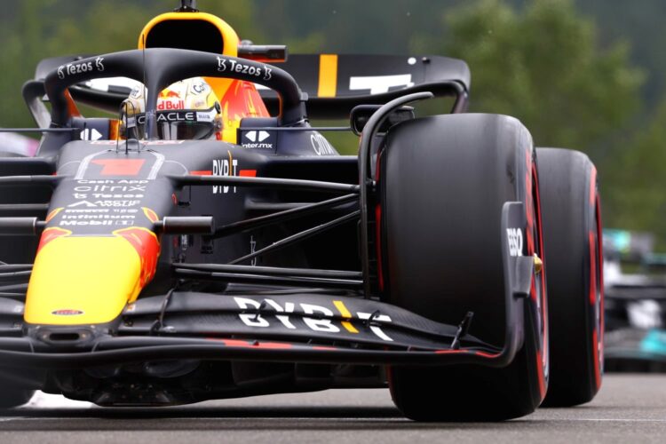 F1: Verstappen tops Belgian GP qualifying, but Sainz Jr. handed pole