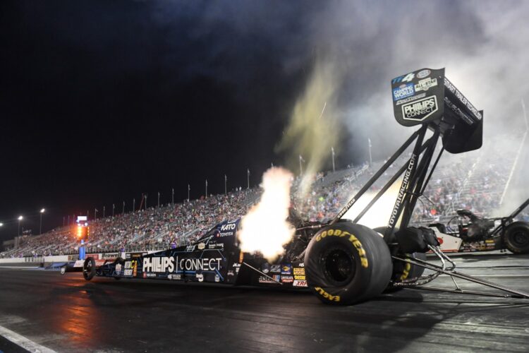 NHRA: Ashley, Hight, Enders, and Krawiec lead day 1 at Indy