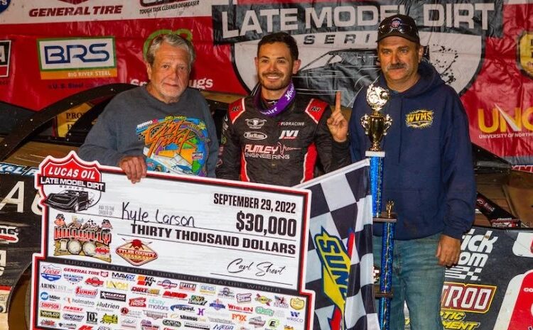 Kyle Larson Fends Off All Challengers To Win Hillbilly Hundred
