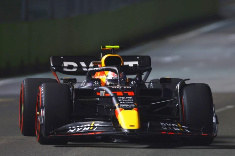 F1: Perez holds off Leclerc to win Singapore GP  (Update)