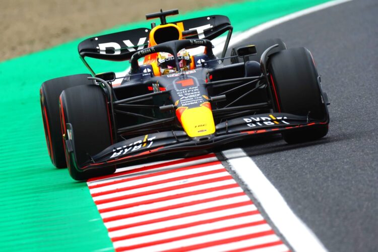 F1: Verstappen barely nips Leclerc in Japanese GP qualifying