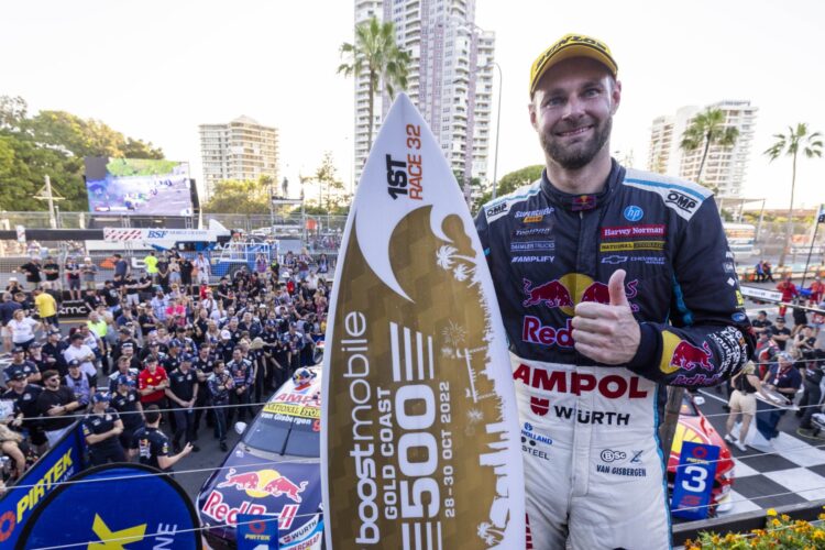 Supercars: Van Gisbergen clean sweeps Surfers Paradise