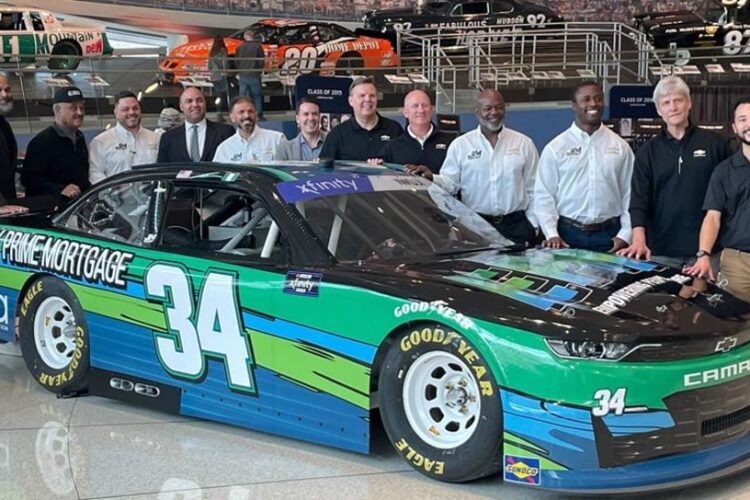 NASCAR: Xfinity team sues sponsor