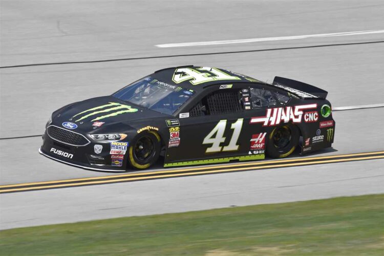 Kurt Busch leads SHR Ford 1-2-3-4 in Dega Quals