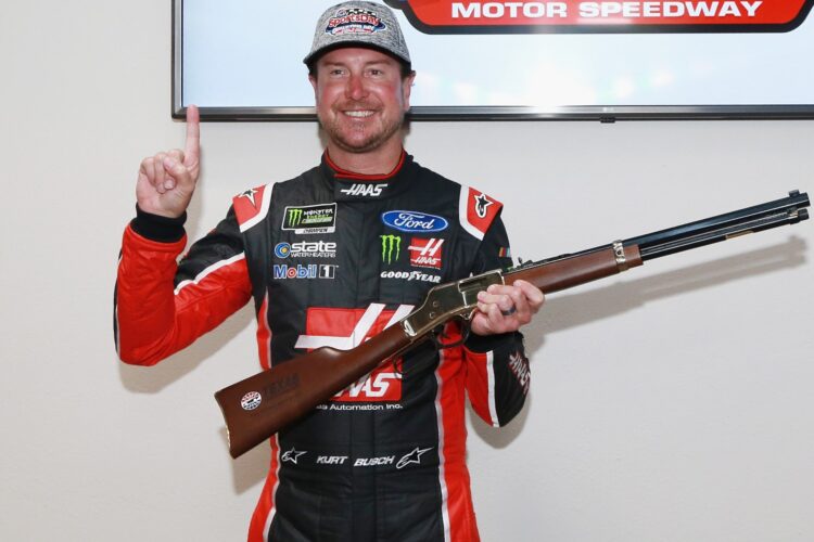 Kurt Busch leads SHR Fords 1-2-3 in qualifying