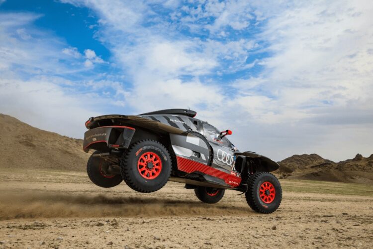 Dakar Stage 1: Sunderland down and out as Sainz wins