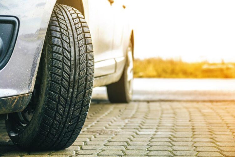 Automotive: Pros and Cons of All-Season Tires