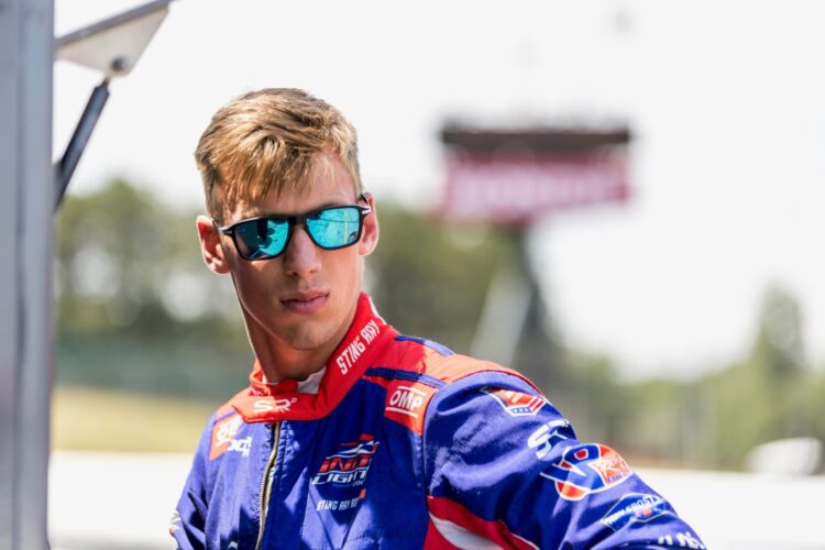 IndyCar: Sting Ray Robb Signs with Dale Coyne Racing/ RWR