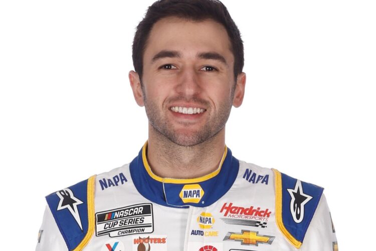 NASCAR: Chase Elliott to miss Vegas race after breaking leg  (Update)