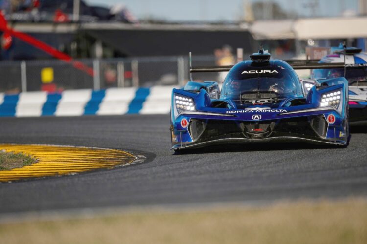 IMSA: #10 Acura leads opening practice for the 12 Hours of Sebring