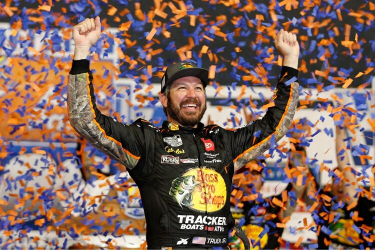 NASCAR: Truex Jr. wins Busch Light Clash in LA