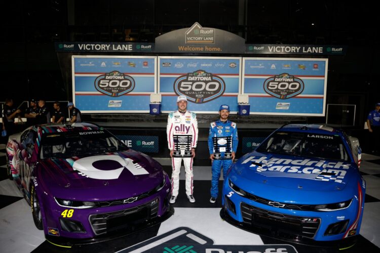 NASCAR: Alex Bowman wins pole for Daytona 500