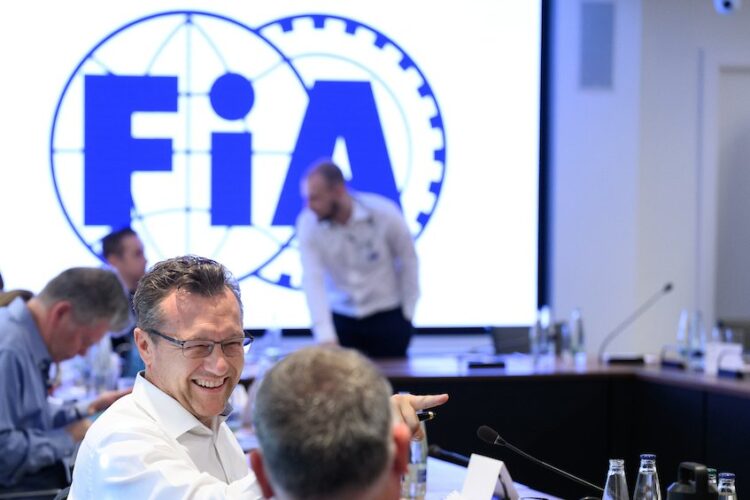 F1: FIA training new race directors  (Update)