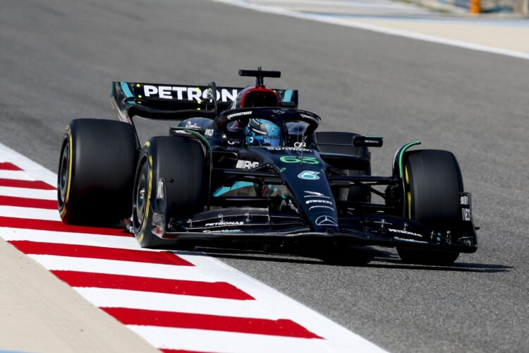 F1: Mercedes team appears to be choking