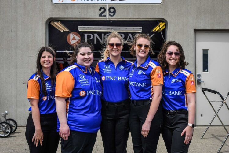 IndyCar: CGR and PNC Bank Announce 2023 Women In Motorsports Internship Class