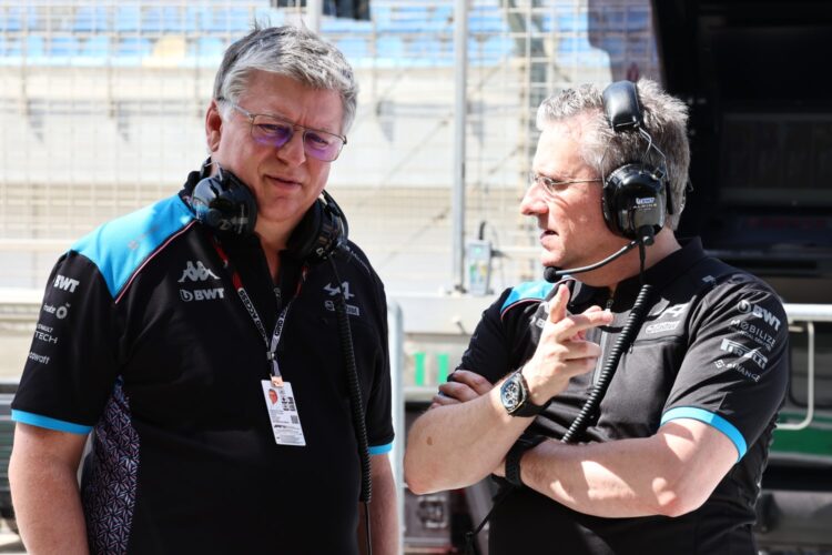 Rumor: Pat Fry to join Williams F1 team