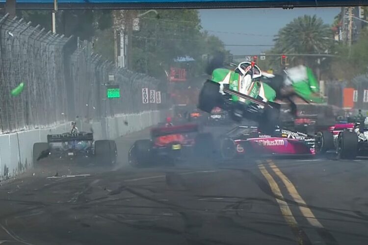 Video: Highlights of IndyCar race in St. Petersburg