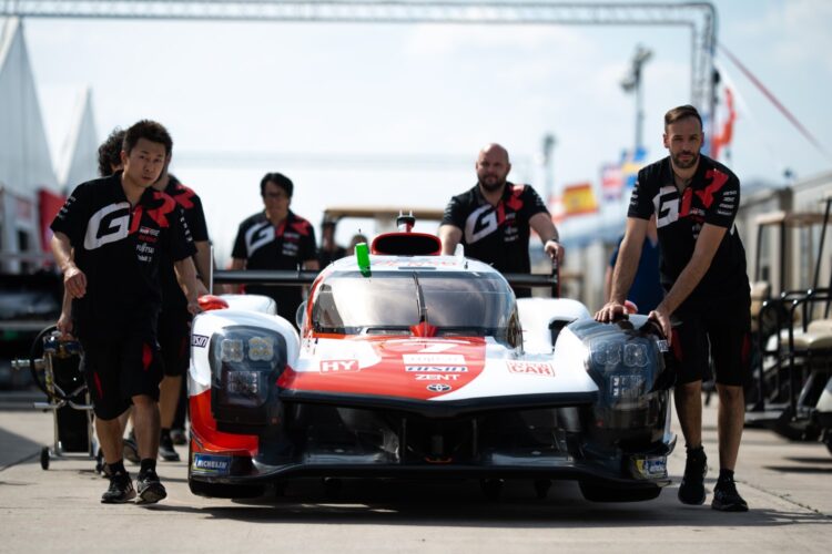 WEC: Toyota 1-2 in first Sebring test session
