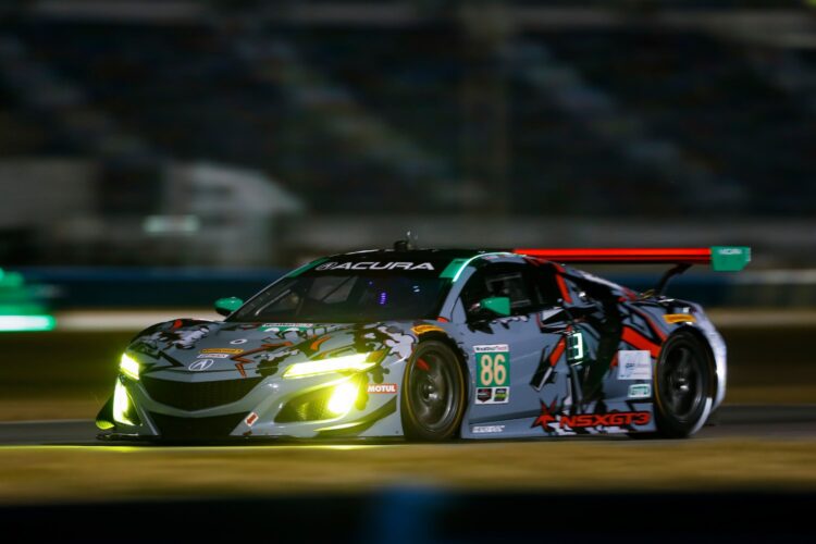 Rolex 24: Hour 15 Standings – Cadillac battles Acura