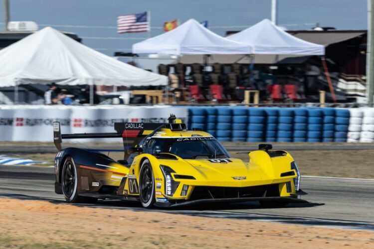 IMSA Sebring Hour 2: #01 Cadillac out front