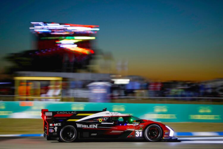 IMSA: Leaders take each other out, #31 Cadillac wins 12 Hours of Sebring