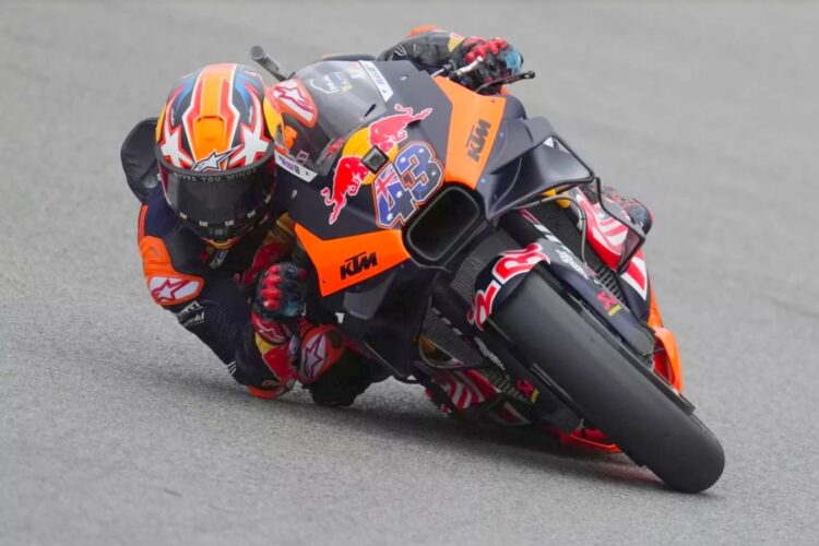 MotoGP: Jack Miller tops opening day in Portugal