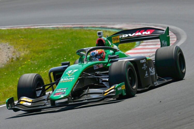 Super Formula: Miyata gets first win at Suzuka