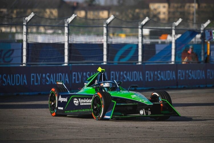 Formula E: Cassidy holds off Dennis to win Race 2 in Berlin