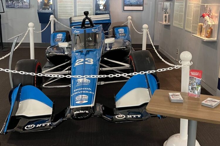 IndyCar: Monterey Regional Airport gets IndyCar display