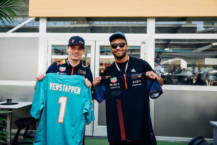F1: Dolphins’ Tua Tagovailoa and Max Verstappen exchange jerseys