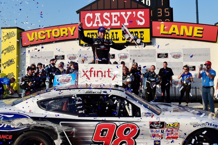 Chase Briscoe Wins at Iowa Speedway