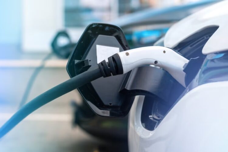 The impacts of Electric Cars on the automotive industry