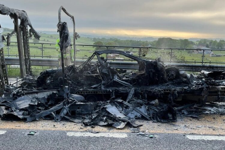 Automotive: Hybrid Mercedes One burns to a crisp on highway