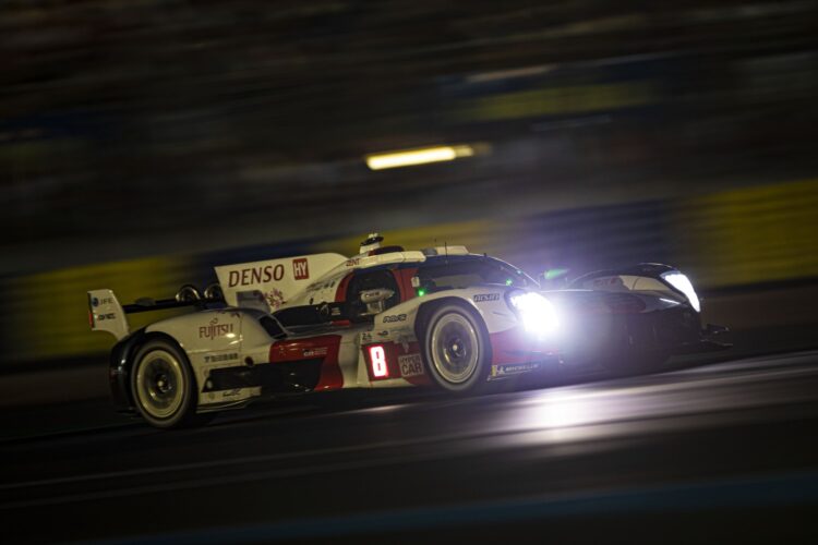 Le Mans Hour 15: Toyota takes lead from Ferrari