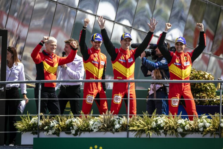 Video: Ferrari drivers head to Le Mans podium