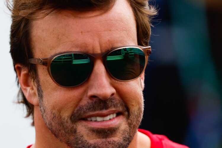 Formula 1 News: Alonso on Red Bull and Mercedes watch lists