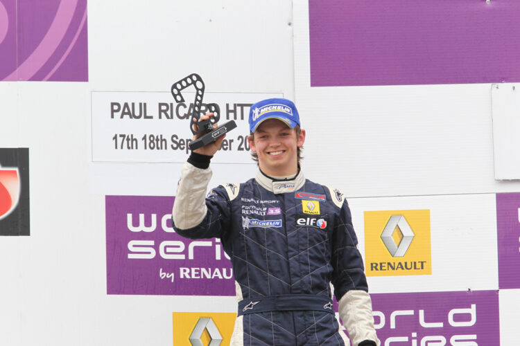 Yelloly returns to Formula Renault 3.5 for Barcelona season finale
