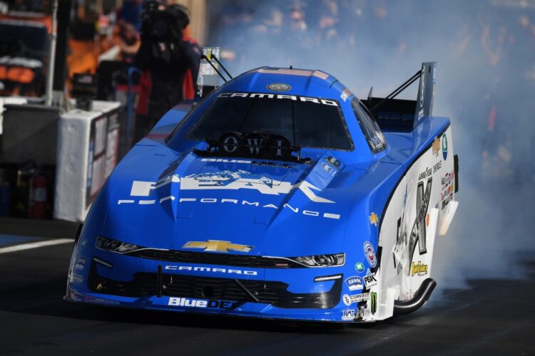 NHRA: Salinas, Force, Herrera lead final qualifying