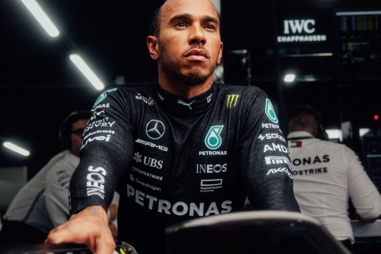 F1: Lewis Hamilton reminded he is not an engineer