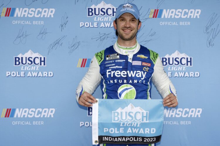 NASCAR: Suarez on pole for today’s Verizon 200 Cup race